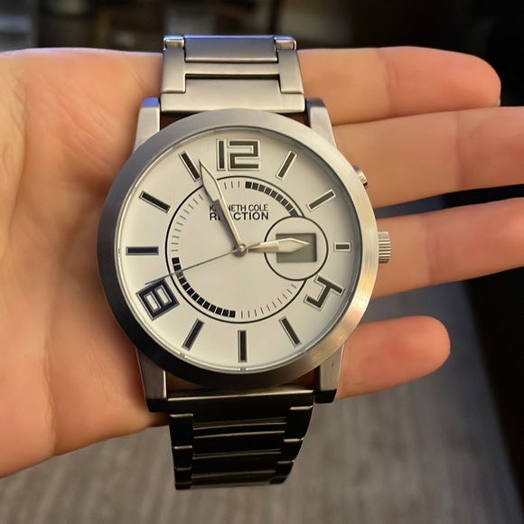 Men’s watch - Picture 1 of 2